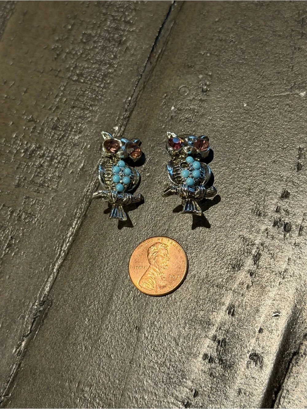 Set of 2 Vintage Silver Owl Brooches with Turquoise Beads
